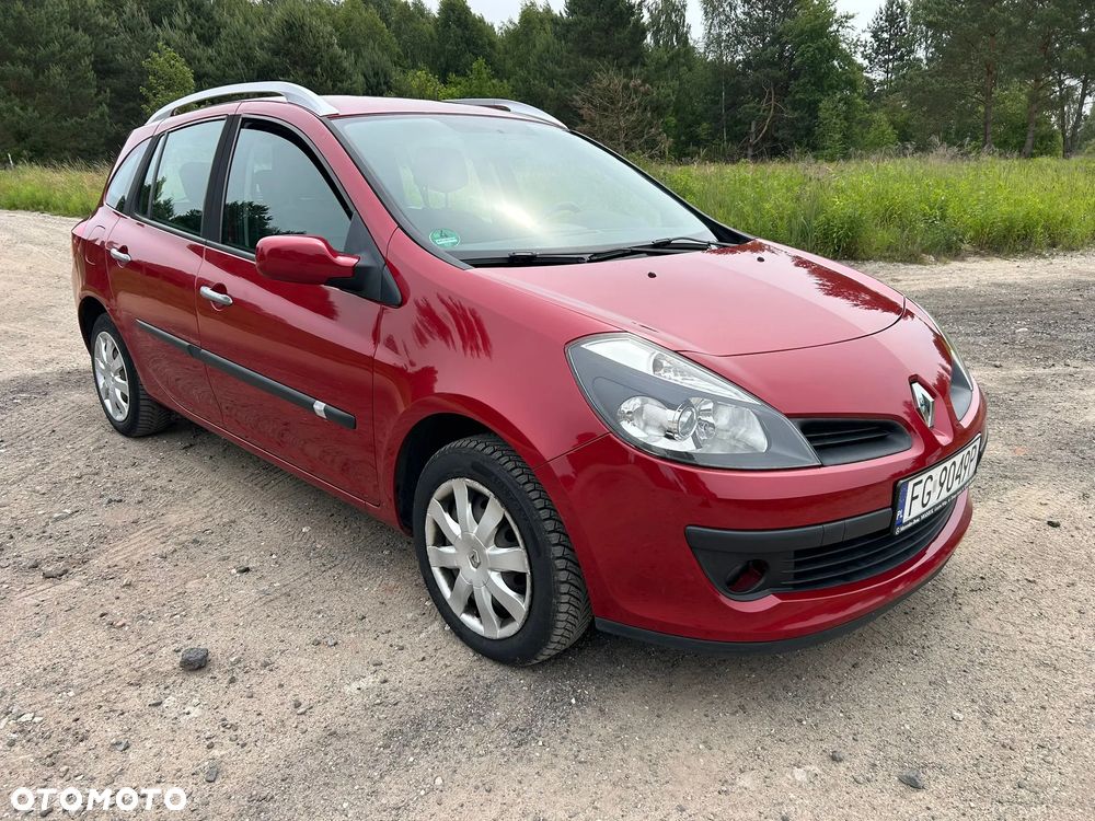 Renault Clio - 1