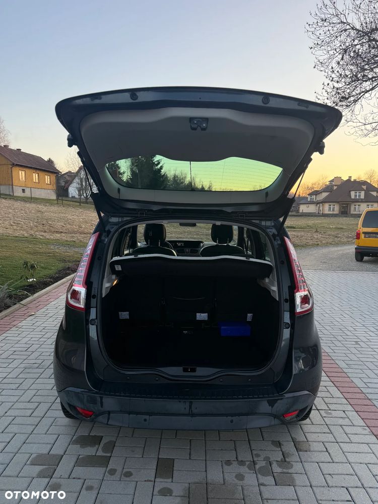 Renault Scenic dCi 130 FAP Start & Stop Bose Edition - 14