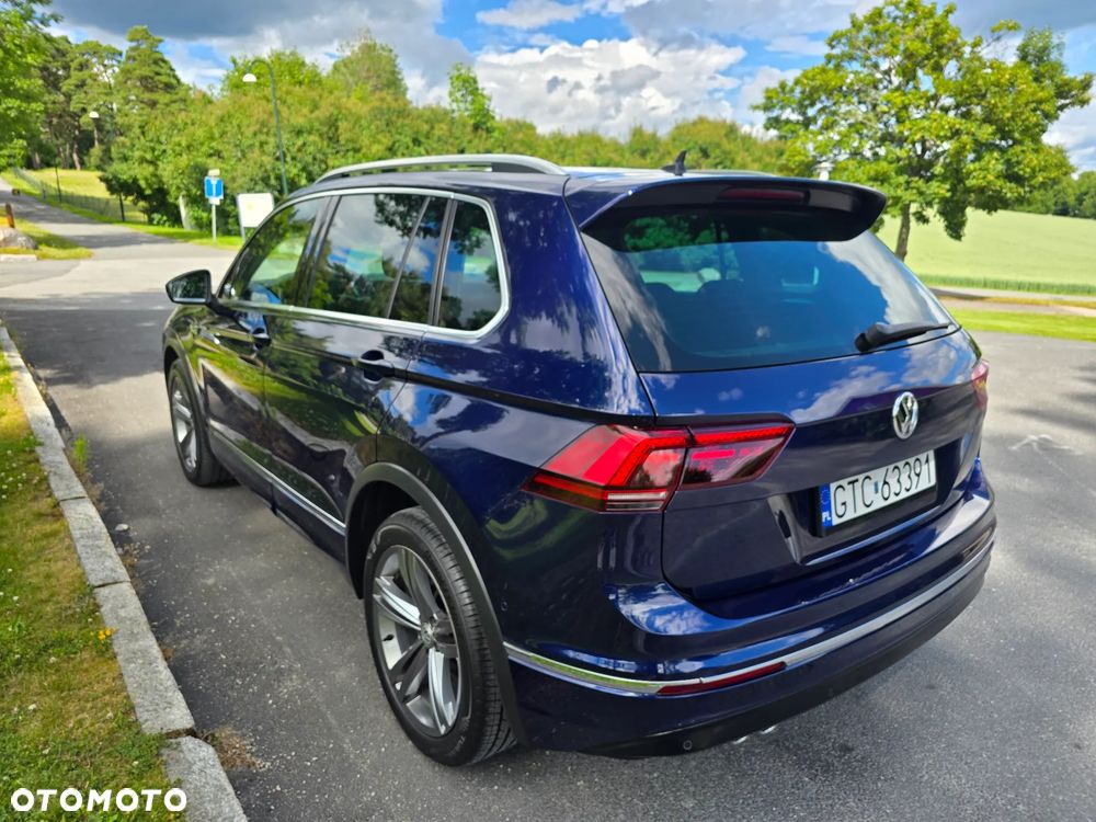 Volkswagen Tiguan - 12