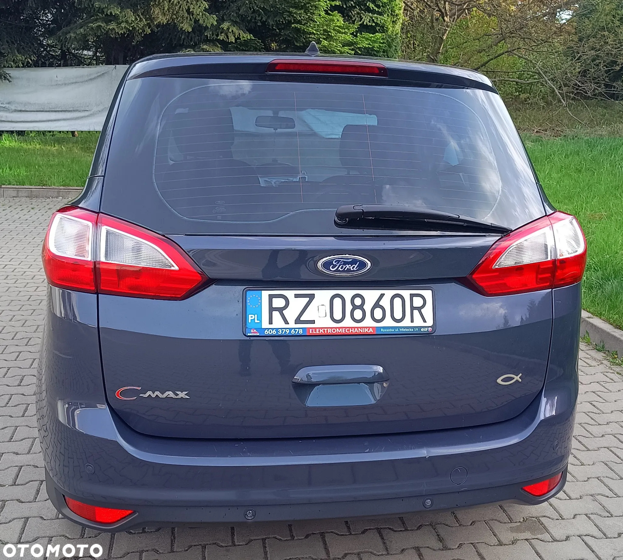 Ford Grand C-MAX - 3