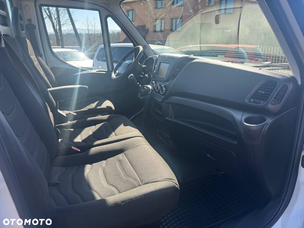 Iveco DAILY 35C17 - 22