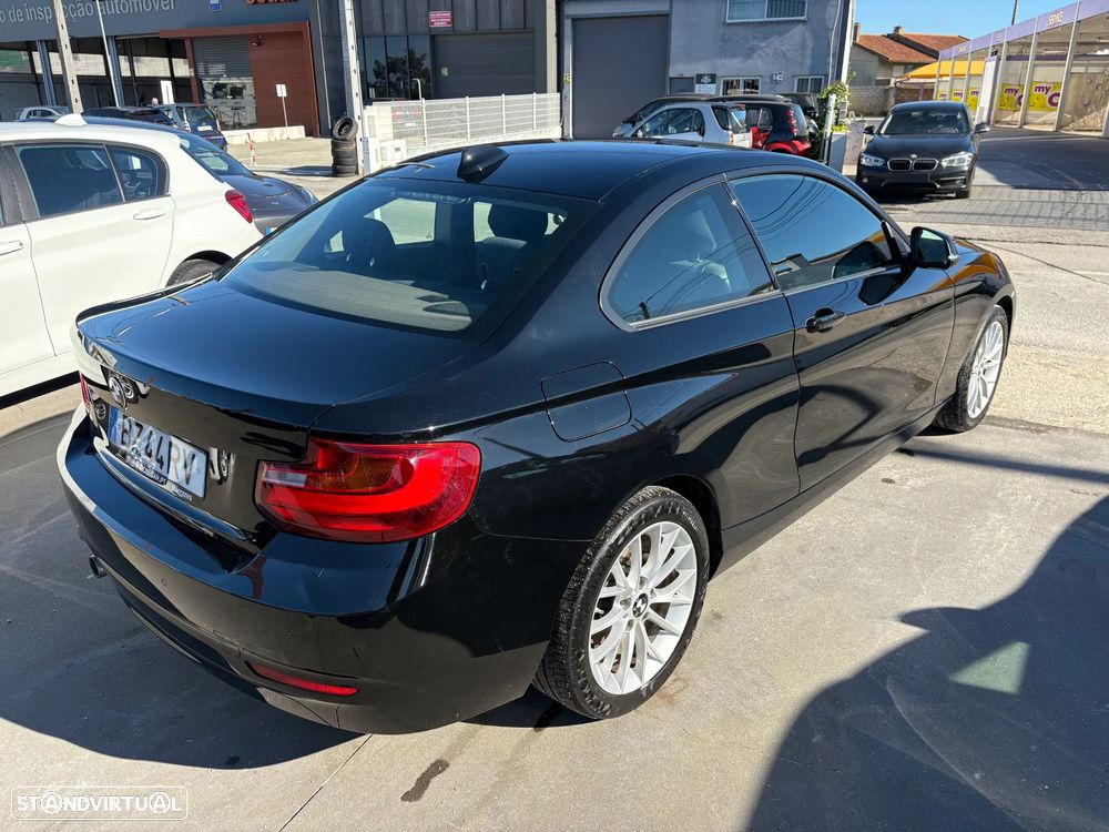 BMW 218 d Coupe - 4