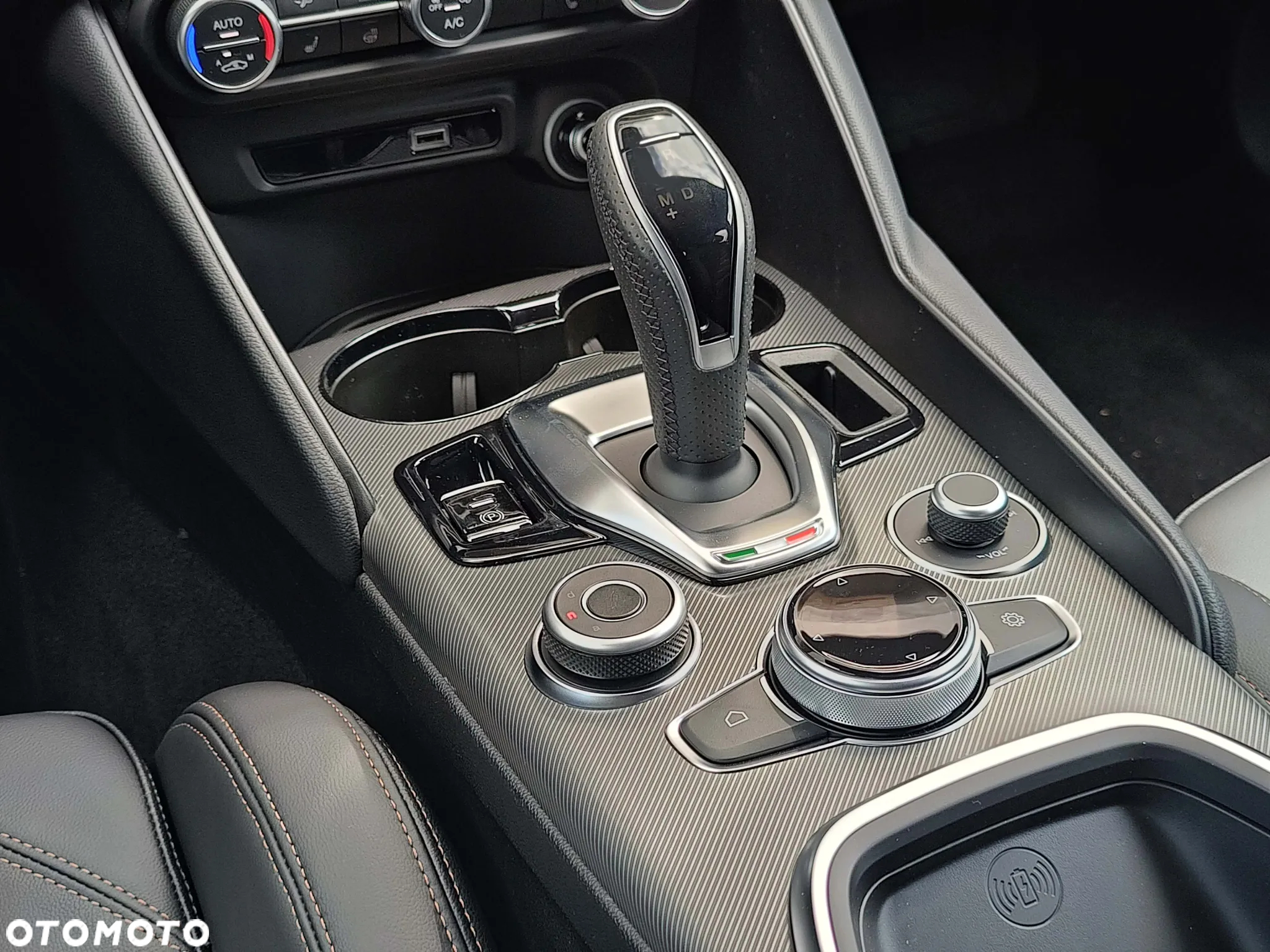 Alfa Romeo Giulia - 12