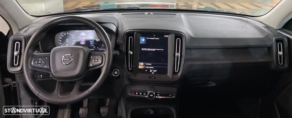 Volvo XC 40 1.5 T2 Momentum Core - 5