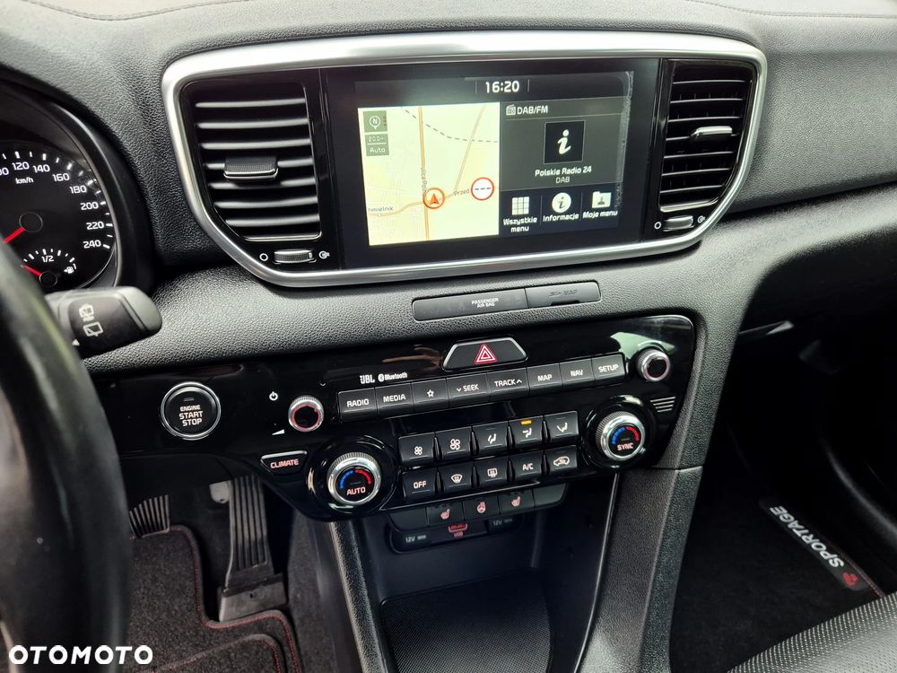 Kia Sportage 1.6 GDI 2WD DREAM-TEAM EDITION - 31