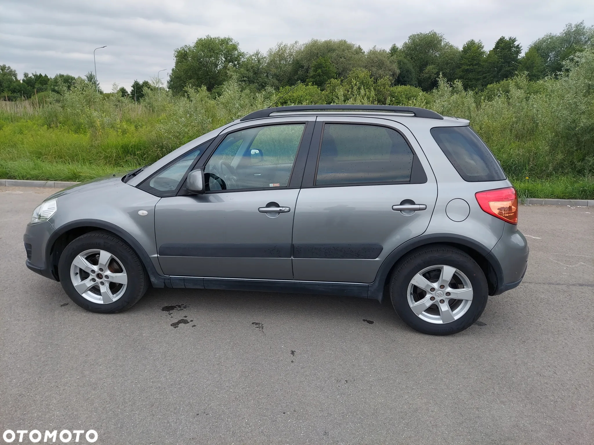 Suzuki SX4 - 4