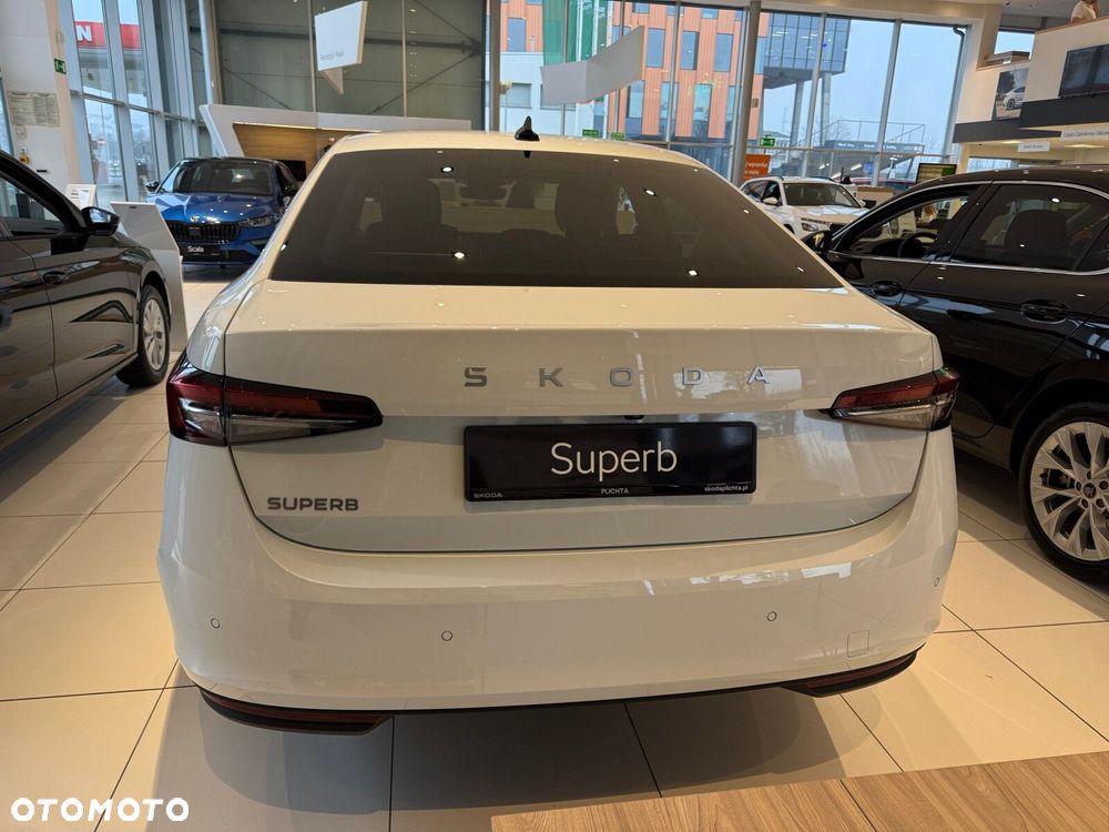 Skoda Superb 2.0 TDI SCR 4x4 Edition 130 DSG - 6