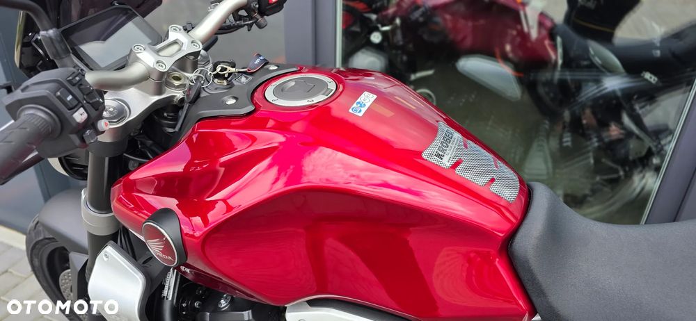 Honda CB - 36