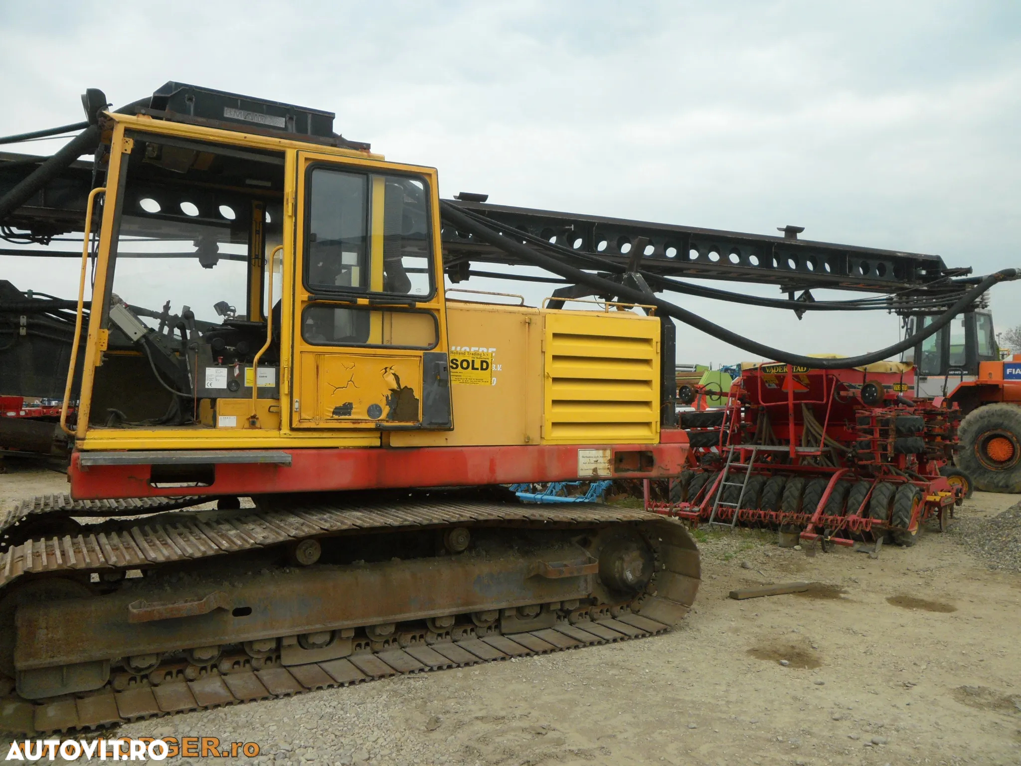 Volvo EC 200 - 4