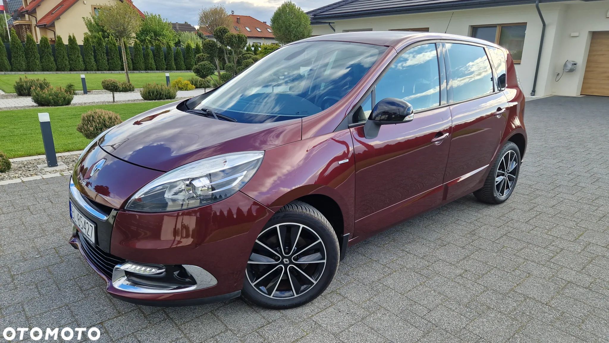 Renault Scenic ENERGY TCe 115 Bose Edition - 1