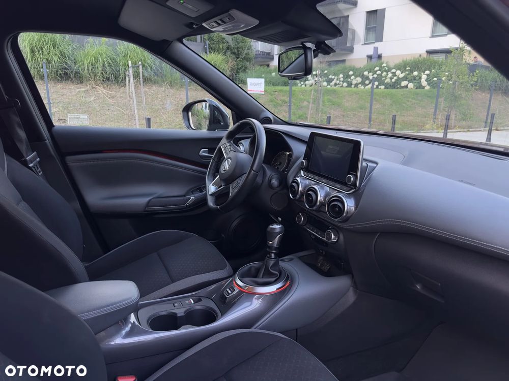 Nissan Juke 1.0 DIG-T N-Connecta - 21