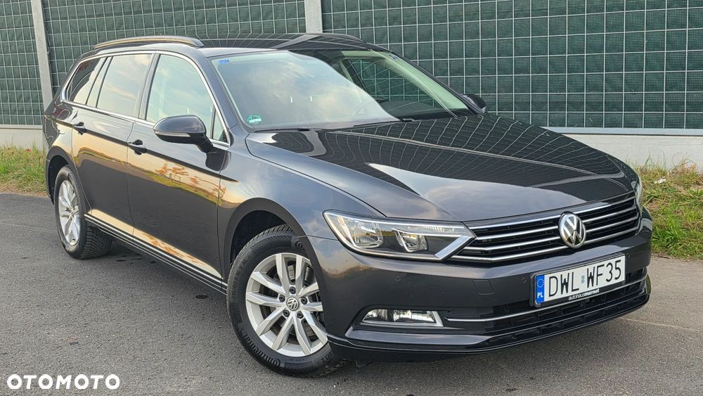 Volkswagen Passat 2.0 TDI (BlueMotion Technology) Trendline - 1
