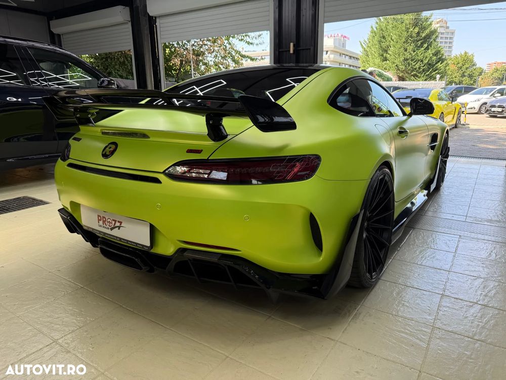 Mercedes-Benz AMG GT R Roadster - 6
