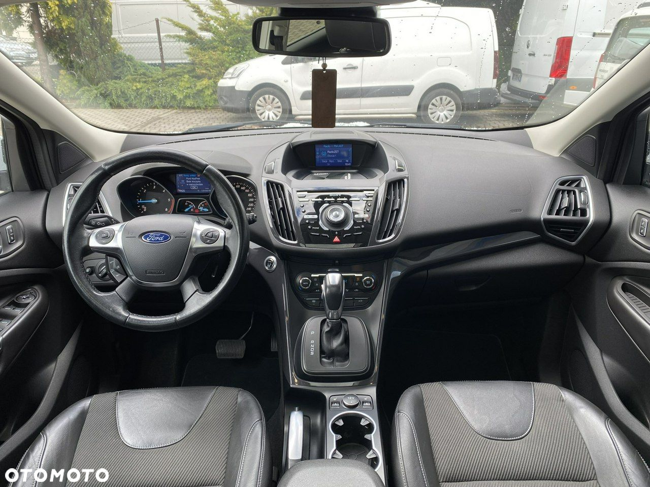 Ford Kuga - 11