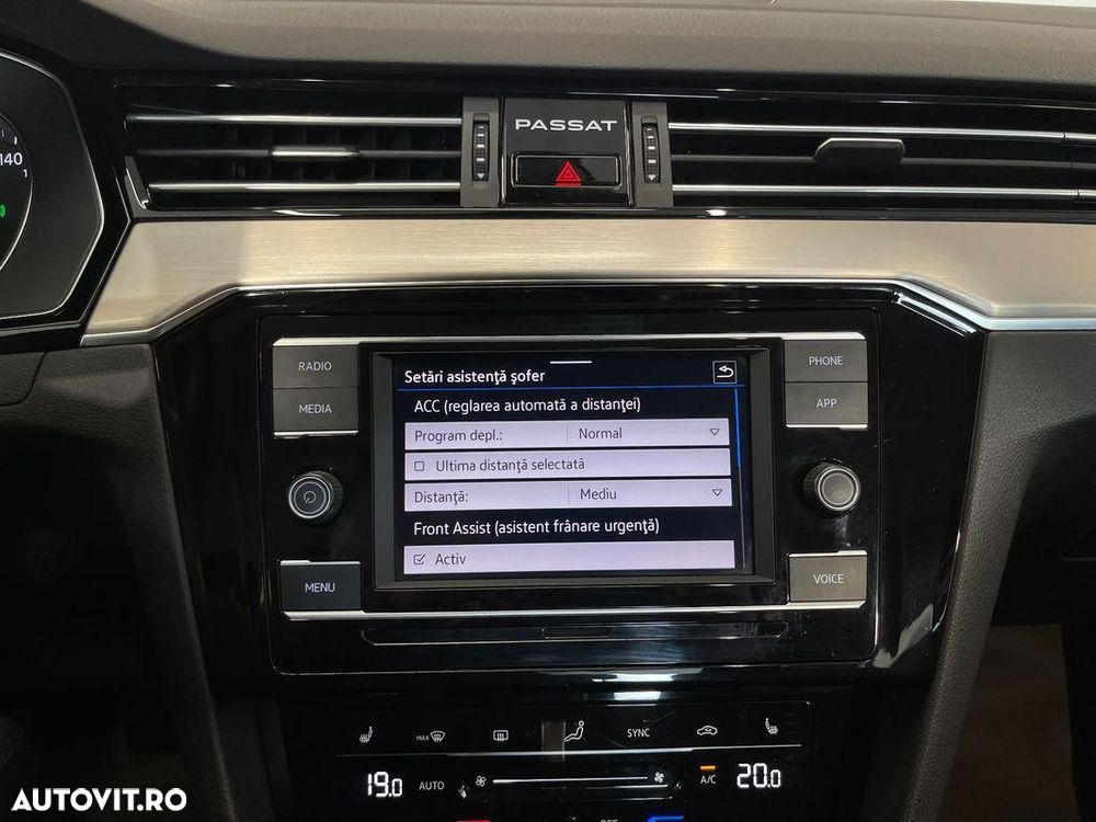 Volkswagen Passat 2.0 TDI DSG Highline - 21