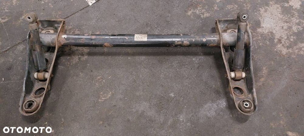 BELKA OŚ ZAWIESZENIA TYŁ MERCEDES-BENZ VANEO W414 - 4