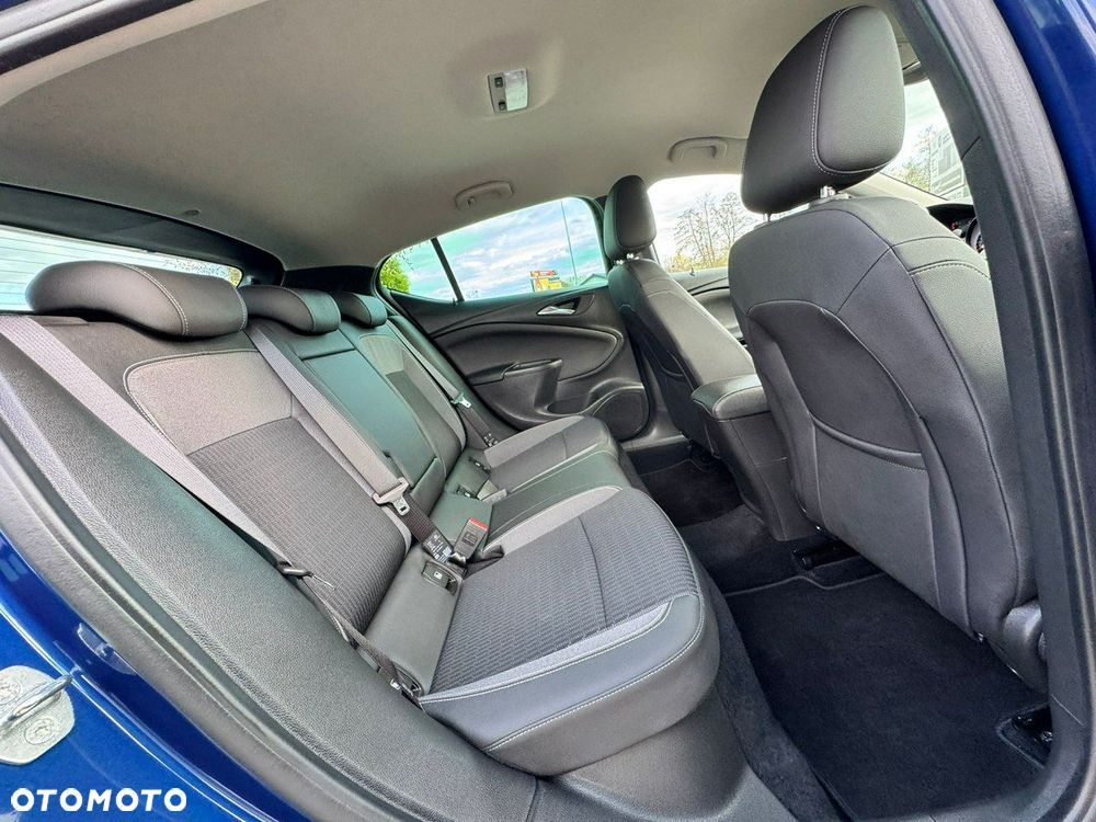 Opel Astra - 26