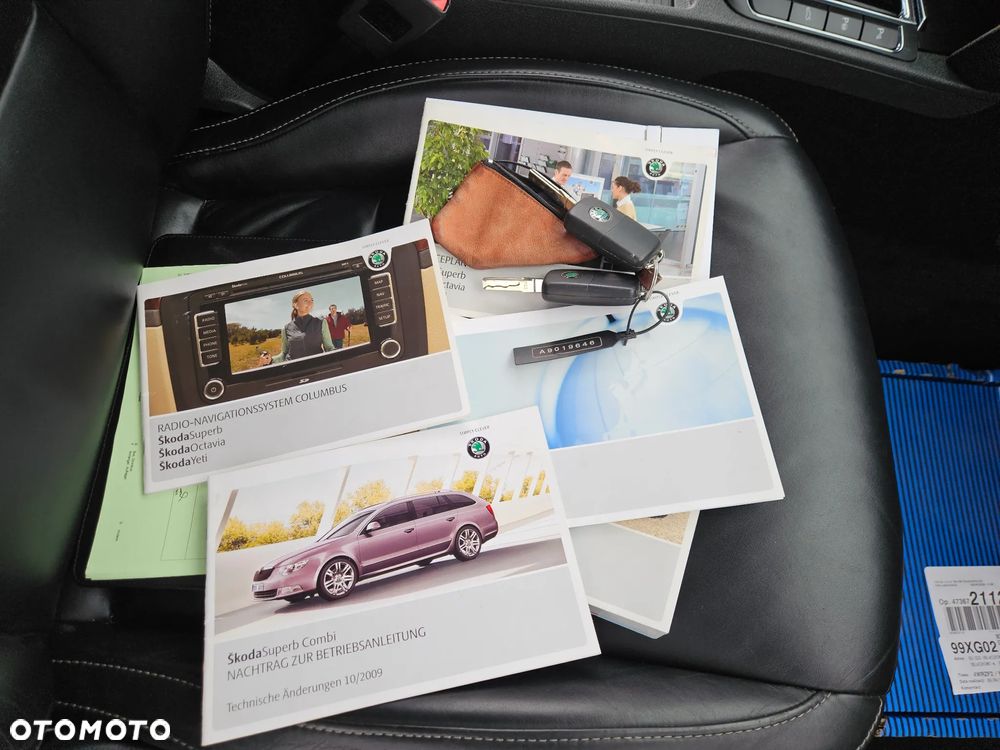 Skoda Superb 2.0 TDI DSG Elegance - 33