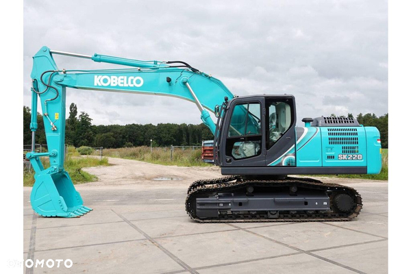 Kobelco SK220-10