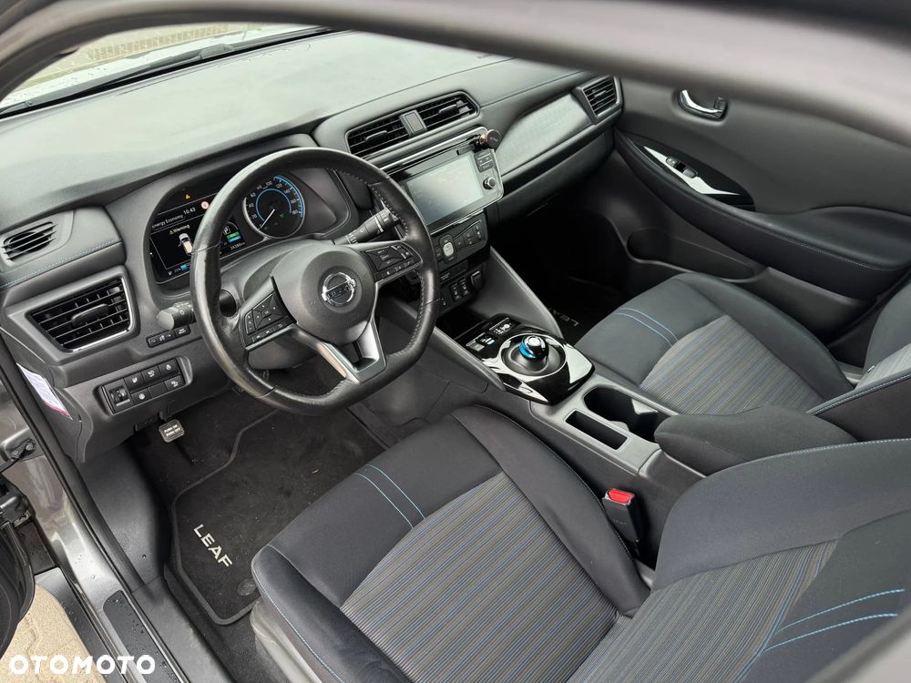 Nissan Leaf 40 kWh N-Connecta - 19