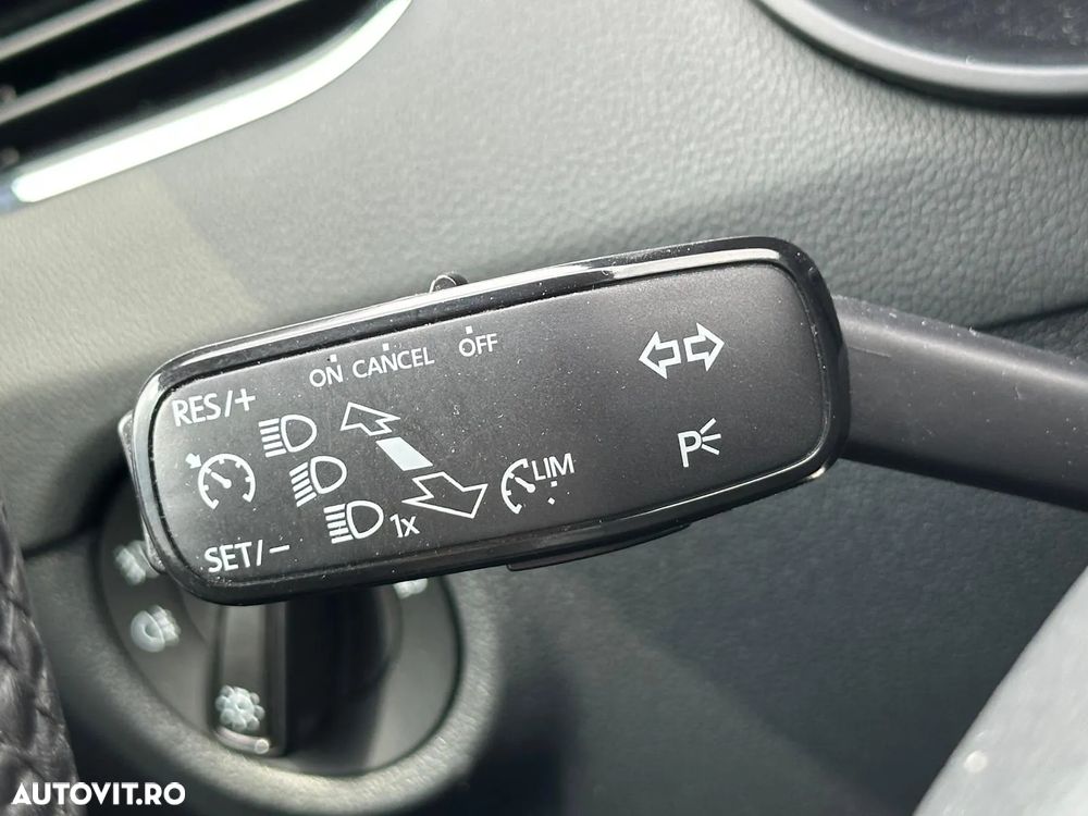 Skoda Octavia 2.0 TDI ELEGANCE DSG - 26