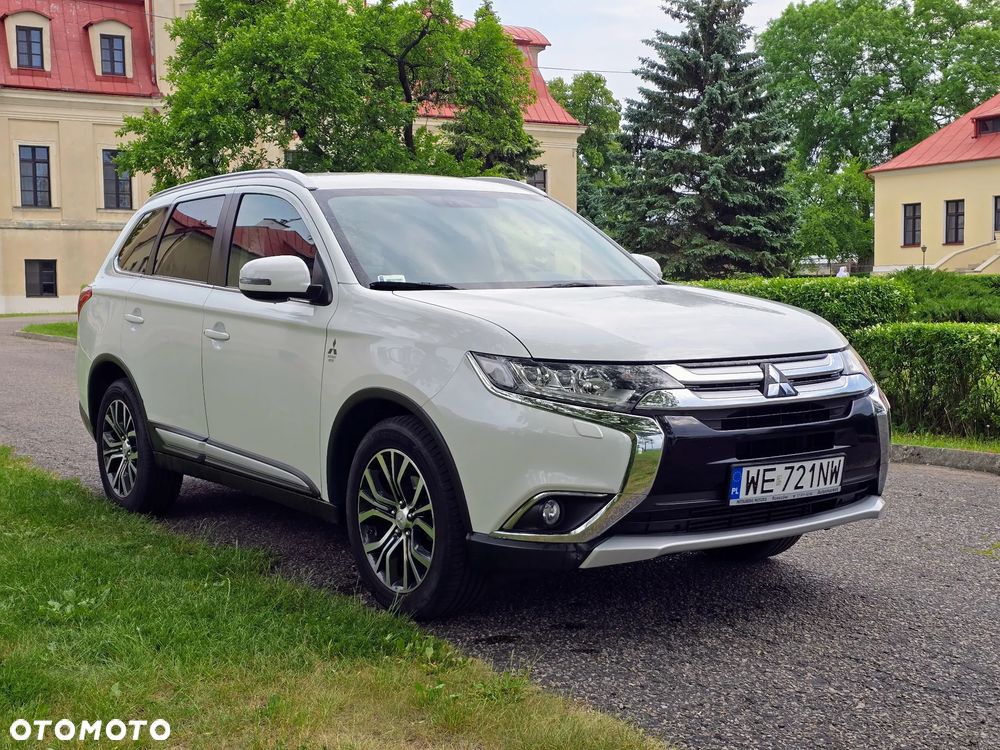 Mitsubishi Outlander 2.2 DID Intense + 4WD - 4