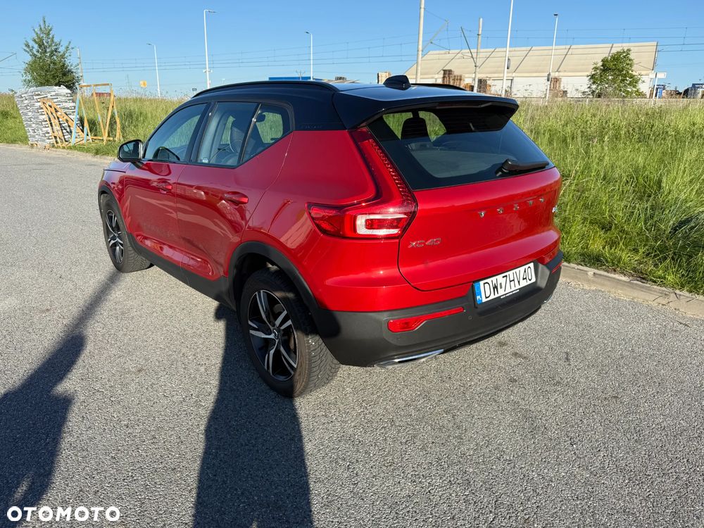 Volvo XC 40 T4 R-Design - 3