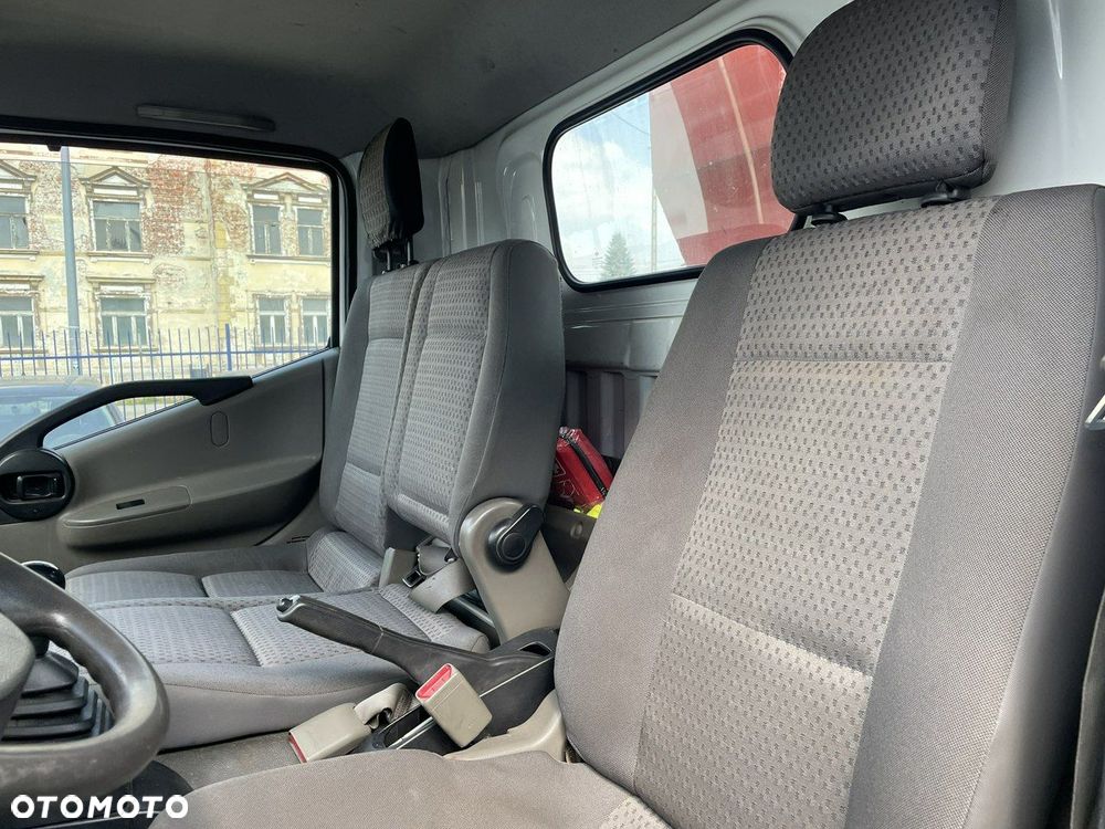 Nissan Cabstar - 19