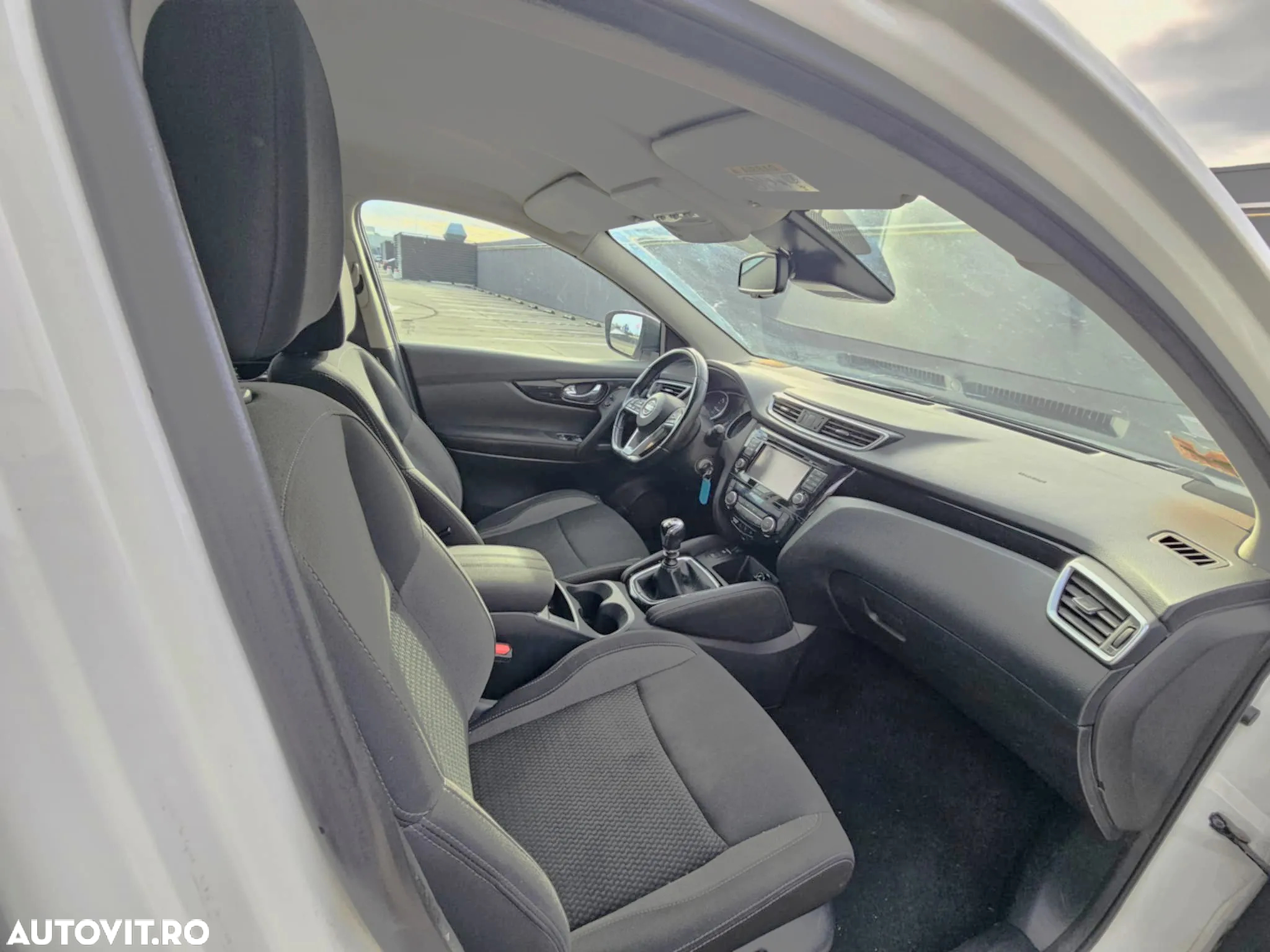 Nissan Qashqai 1.6 DCI ALL-MODE 4x4i TEKNA - 11