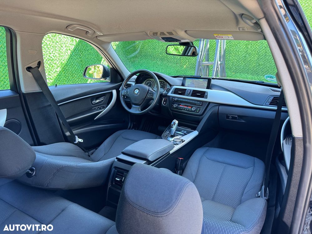 BMW Seria 3 320d Aut. Efficient Dynamics Edition - 8