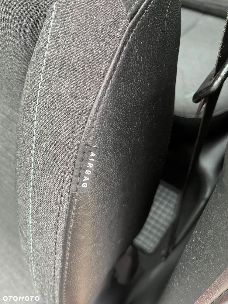Citroën C3 1.2 PureTech Exclusive - 22