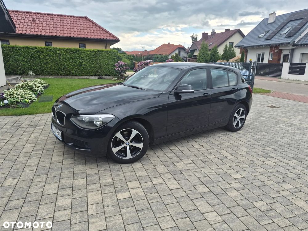 BMW Seria 1 116d - 2