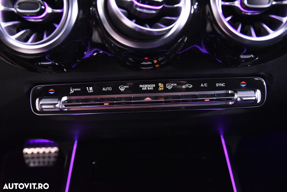 Mercedes-Benz GLB - 20