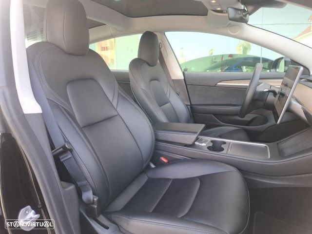 Tesla Model 3 Standard RWD - 42
