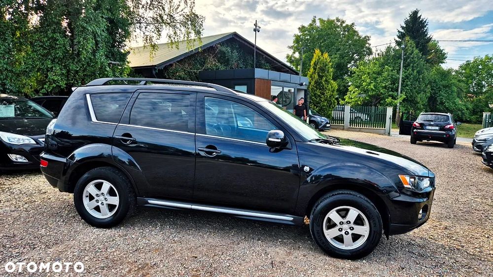 Mitsubishi Outlander 2.0 Intense 2WD EU5 CVT - 8