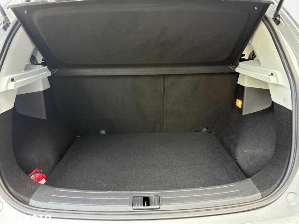 MG ZS - 29
