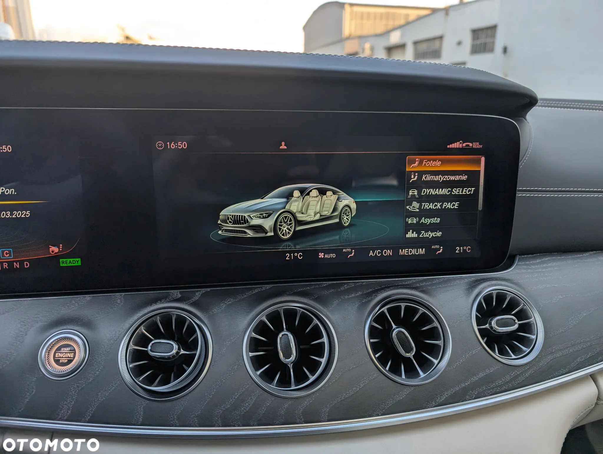Mercedes-Benz AMG GT 53 4-Matic+ - 34
