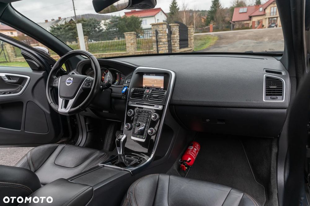 Volvo XC 60 D3 Momentum - 30