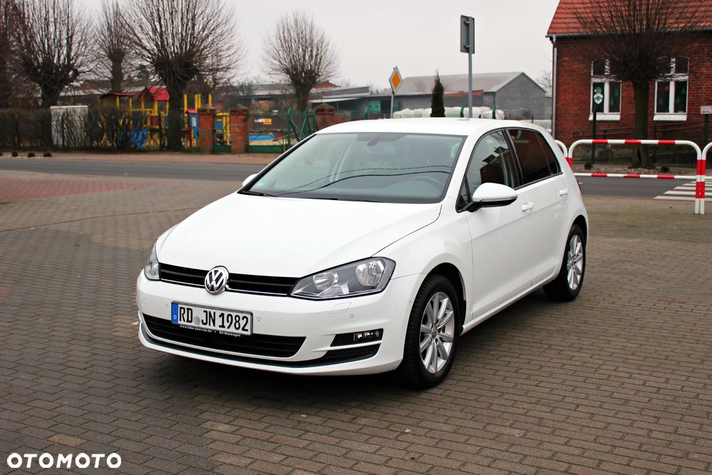 Volkswagen Golf - 3