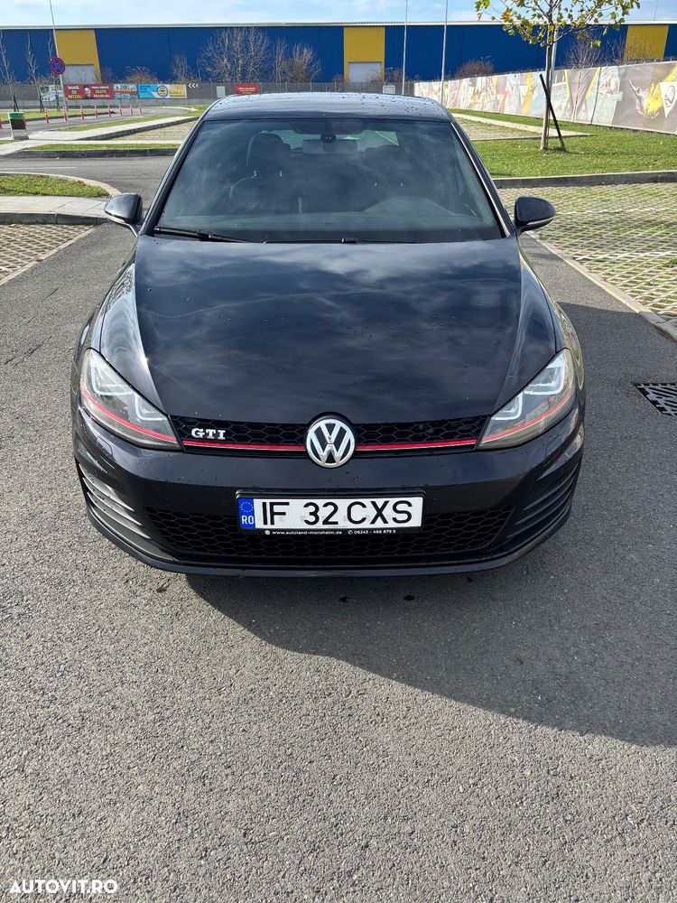 Volkswagen Golf GTI BlueMotion Technology DSG - 10