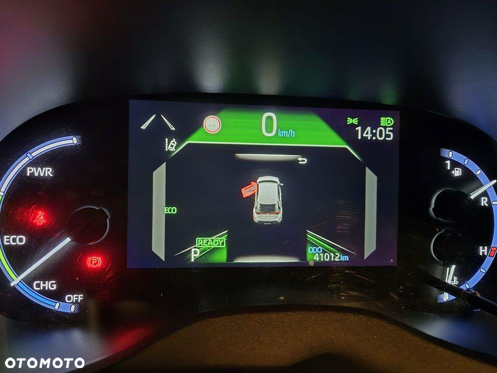 Toyota Yaris Cross Hybrid 1.5 Executive - 16