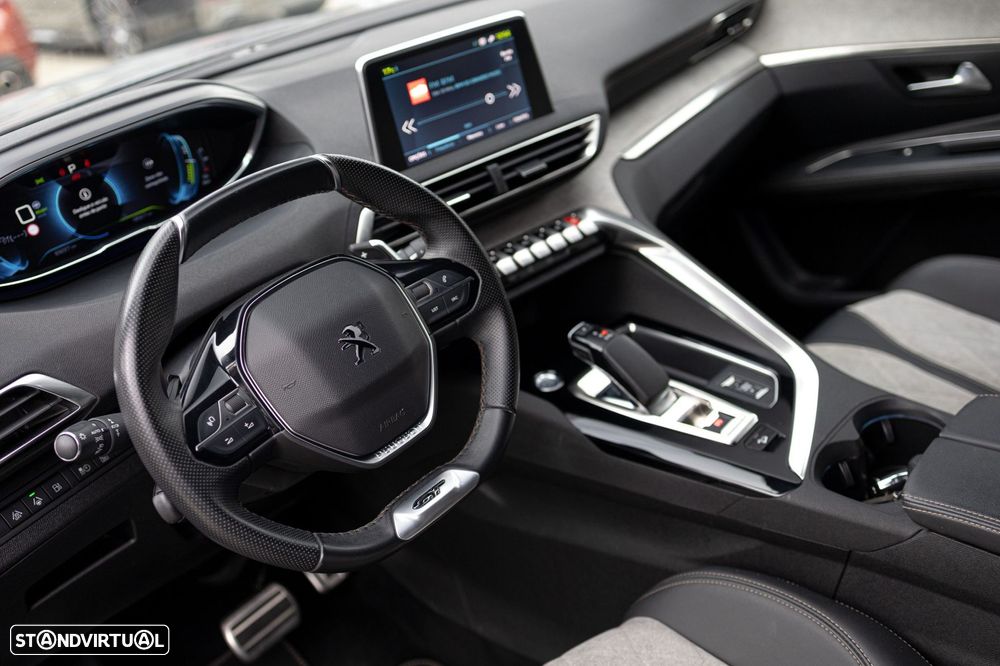 Peugeot 3008 1.6 Hybrid4 GT Pack e-EAT8 - 12