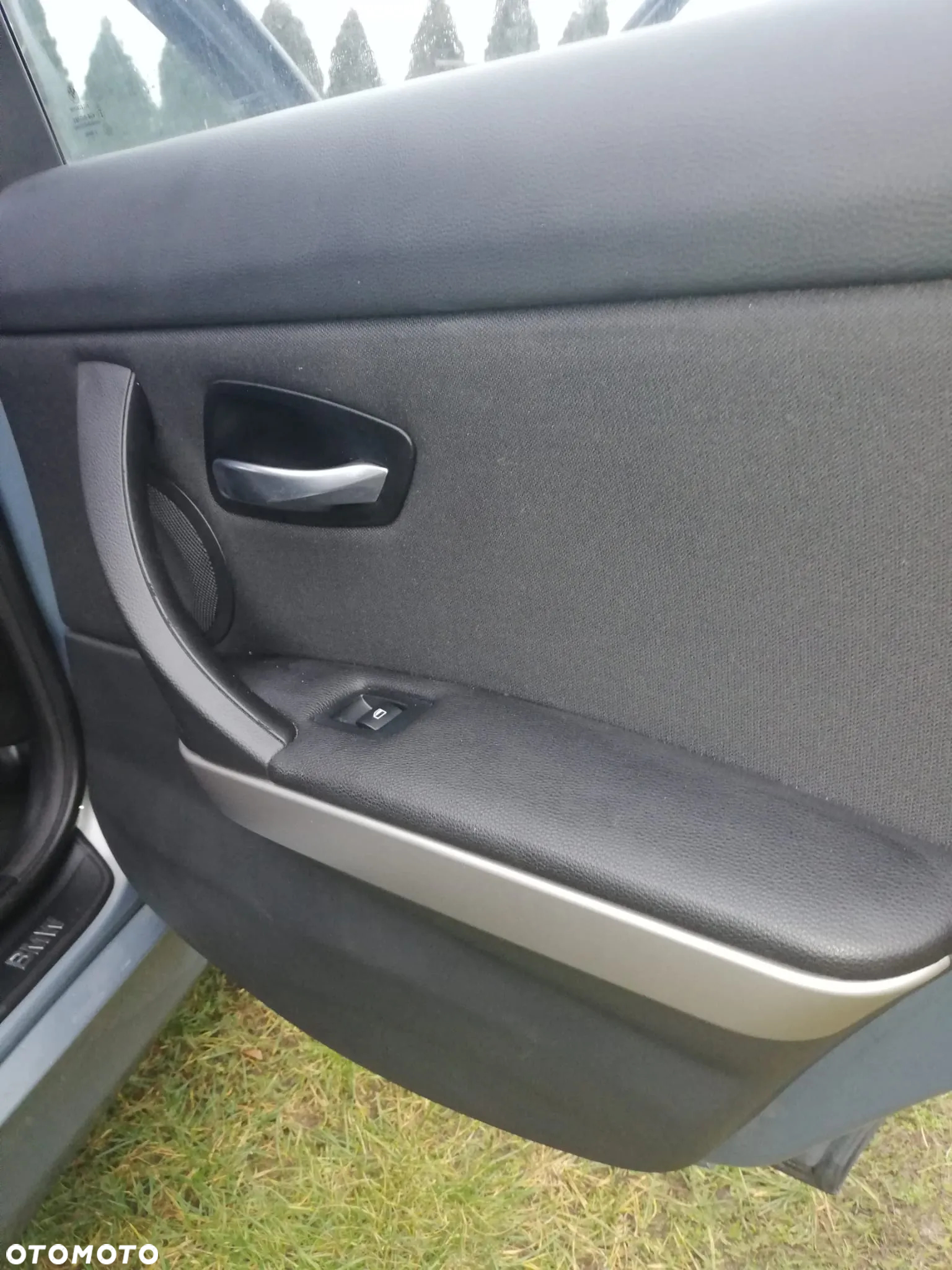 BMW Seria 3 318i - 12