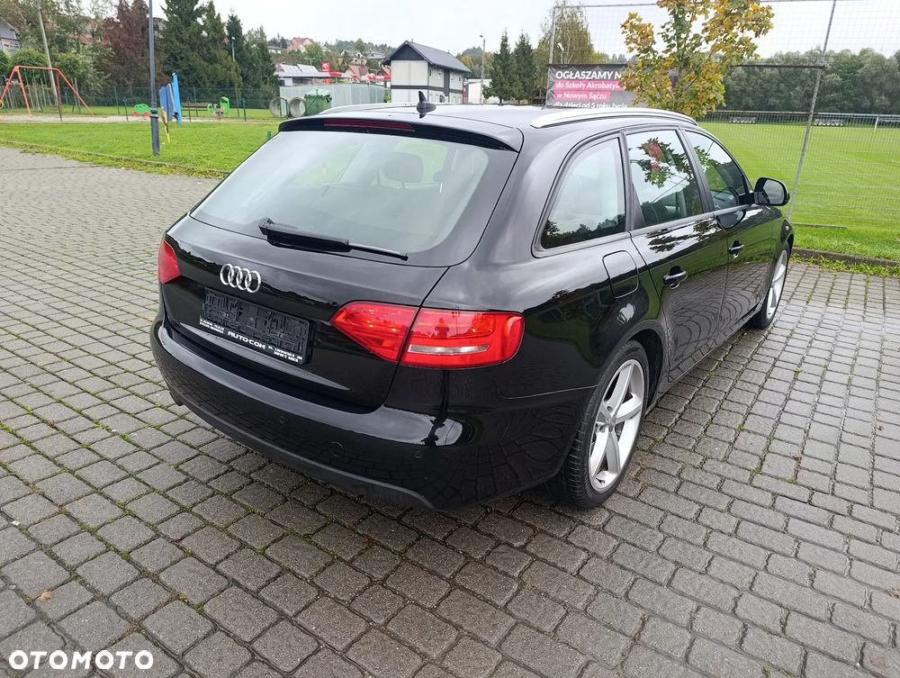 Audi A4 Avant 2.0 TDI DPF Ambiente - 8