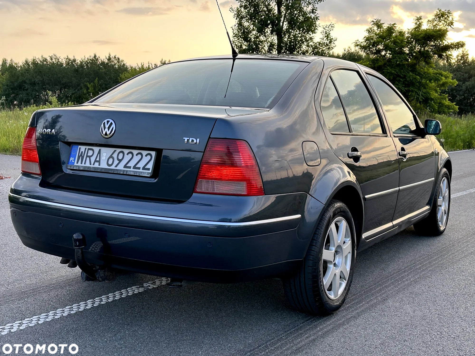 Volkswagen Bora Variant 1.9 TDI Highline - 6