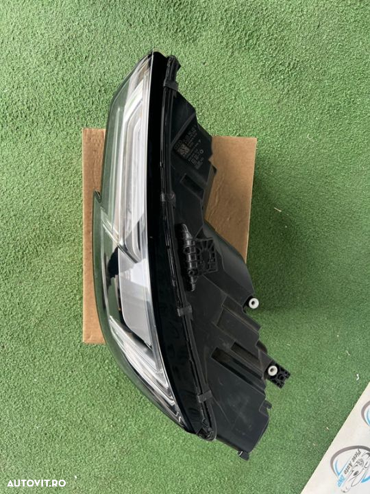 Far stanga Audi A4 B9 Full led 2015-2021 - 4