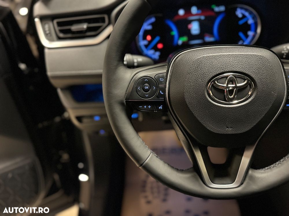 Toyota RAV4 2.5 4x4 Black Edition - 13