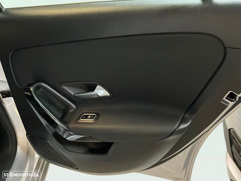 Mercedes-Benz A 180 - 24