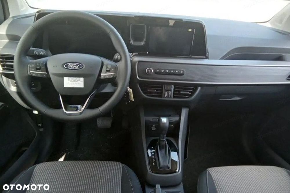 Ford Tourneo Courier - 10