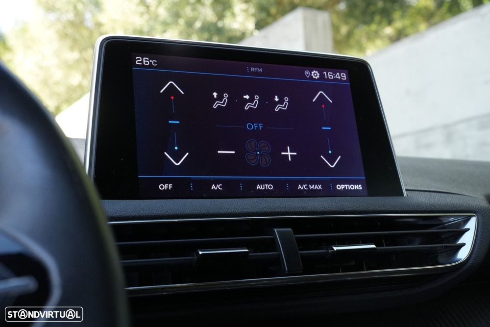 Peugeot 3008 1.2 PureTech Active Pack - 11